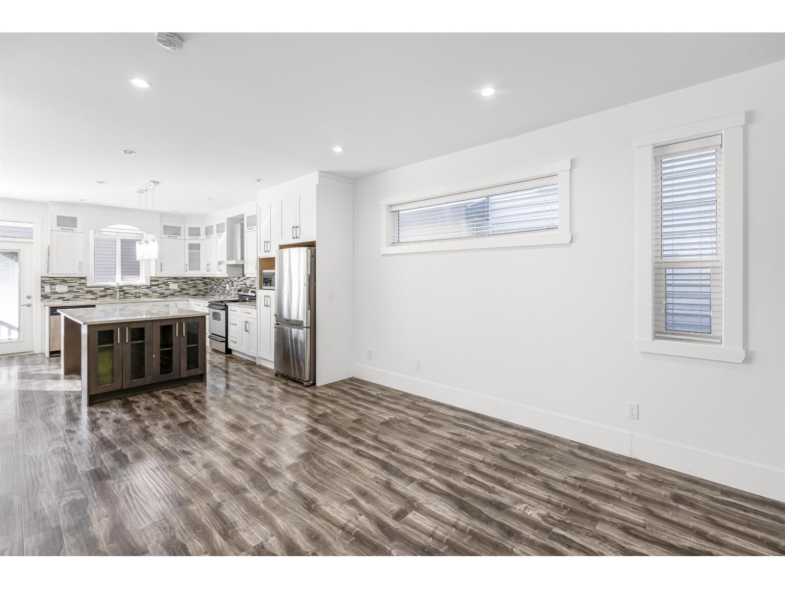 6015 138a Street Property Photo 8