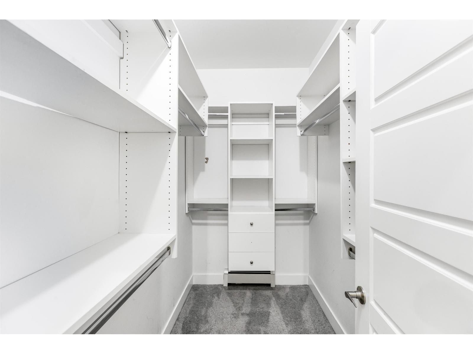6015 138a Street Property Photo 22