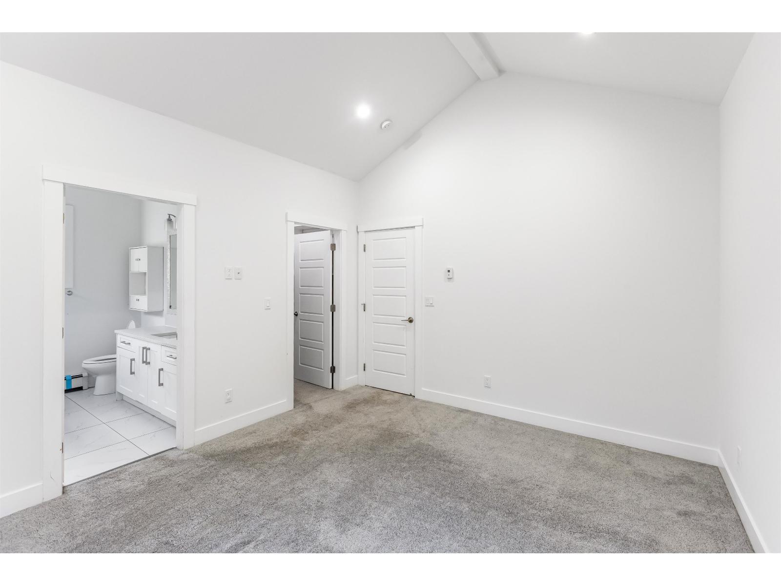 6015 138a Street Property Photo 23