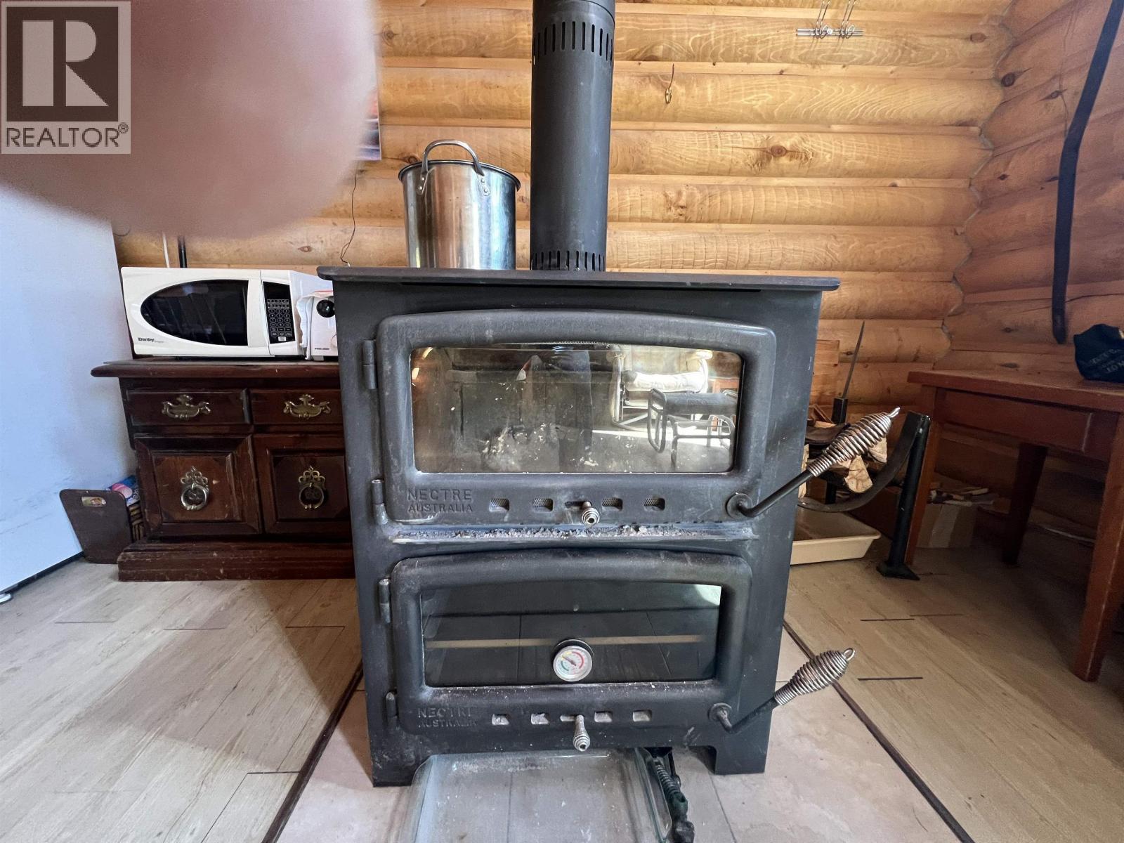 14203 217 Road Property Photo 8