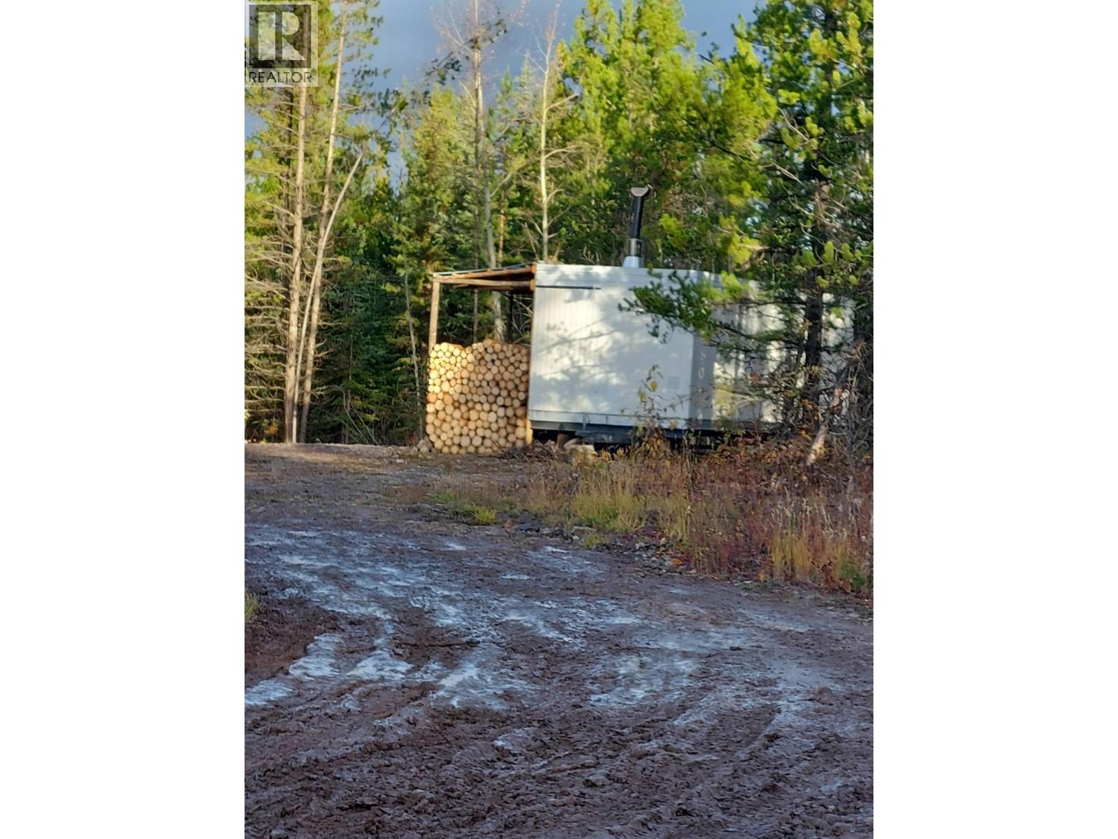 5698 Barteaux Road Property Photo 17