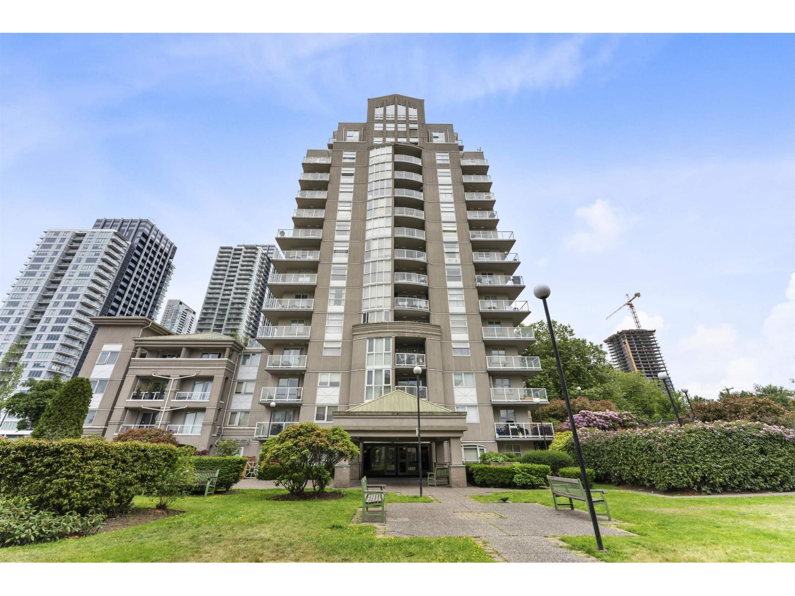 1604 10523 University Drive Property Photo 23
