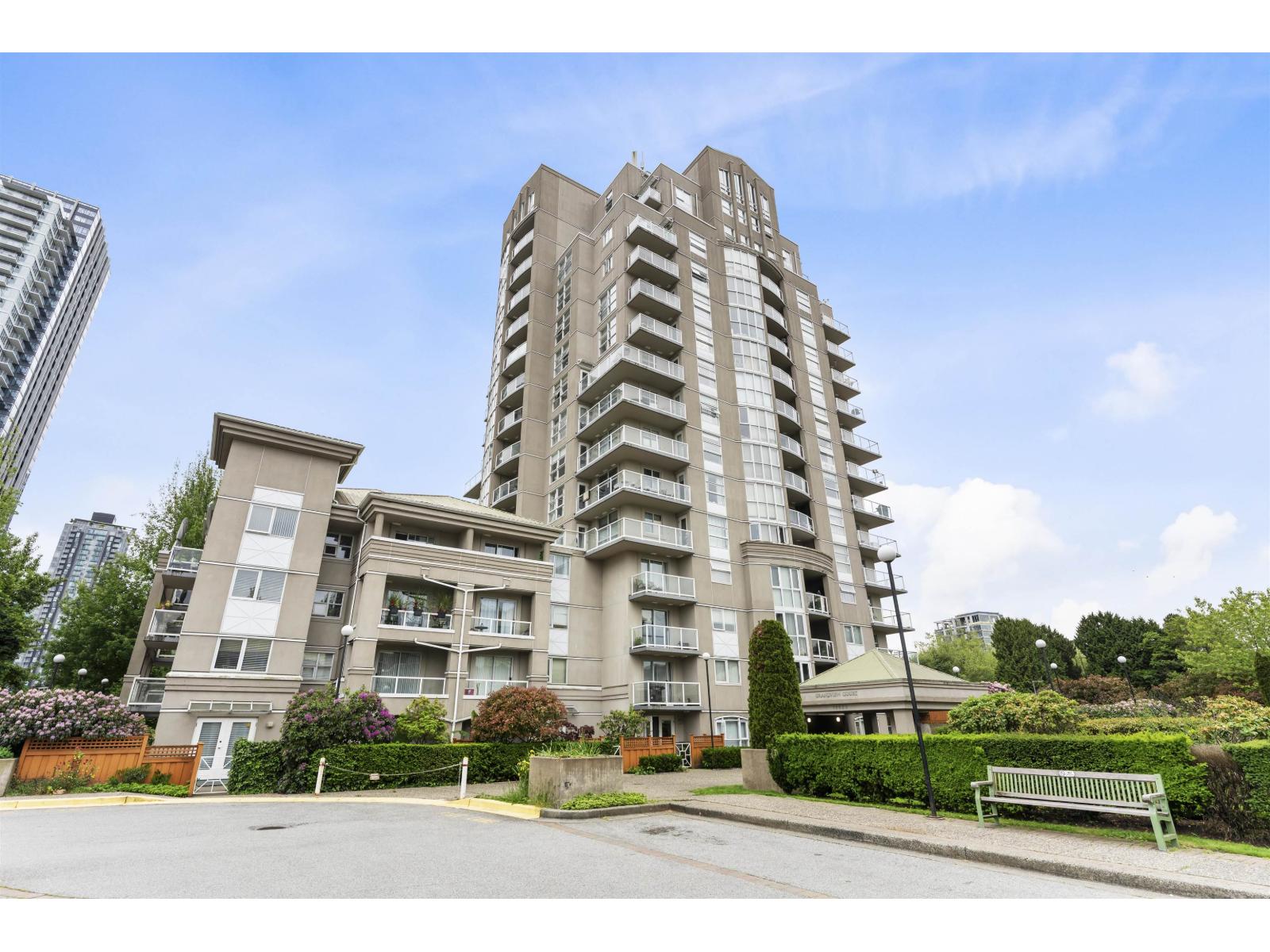 1604 10523 University Drive Property Photo 25