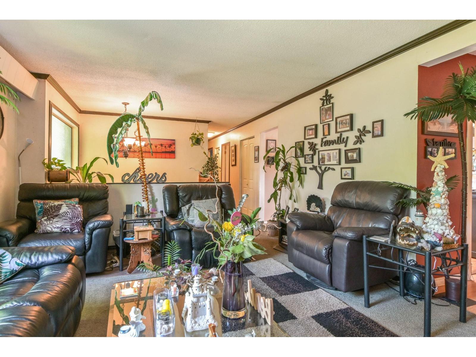 31868 Carlsrue Avenue Property Photo 6