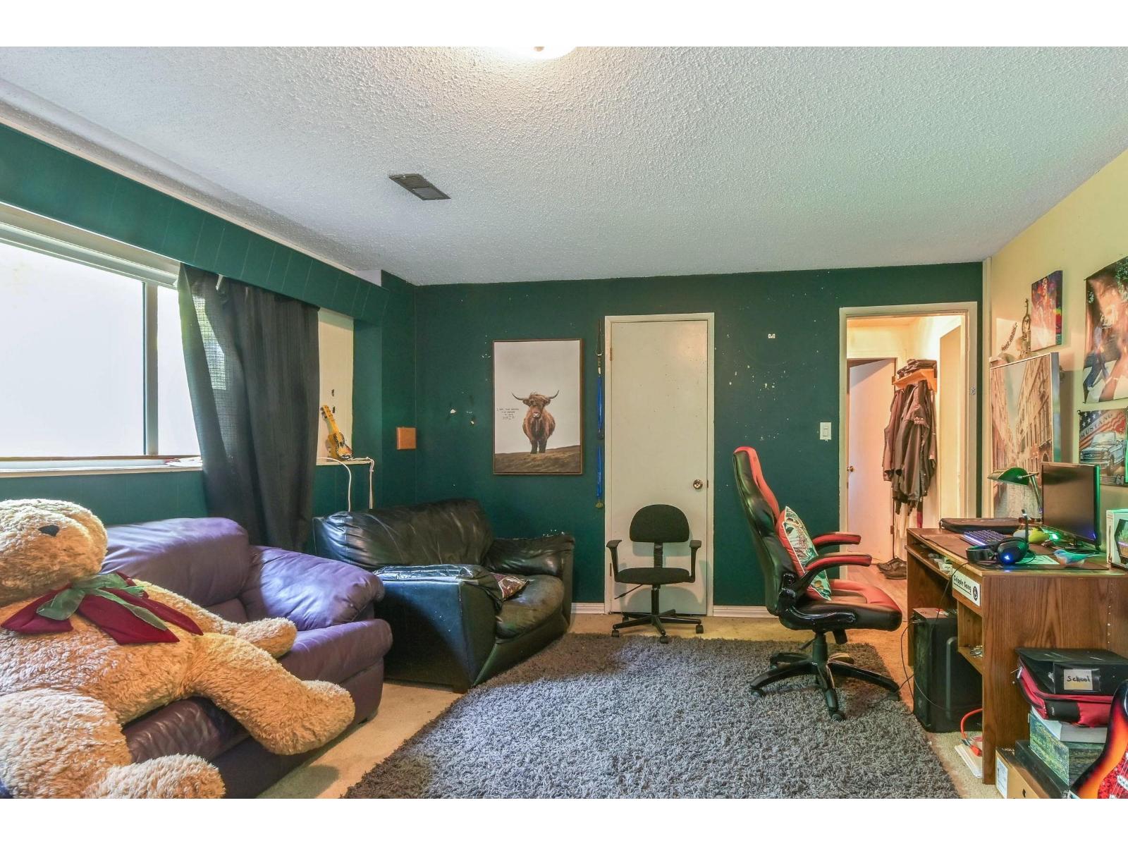 31868 Carlsrue Avenue Property Photo 19