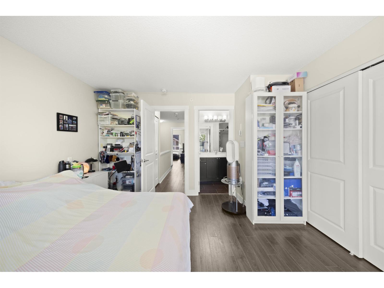 4 19752 55a Avenue Property Photo 19