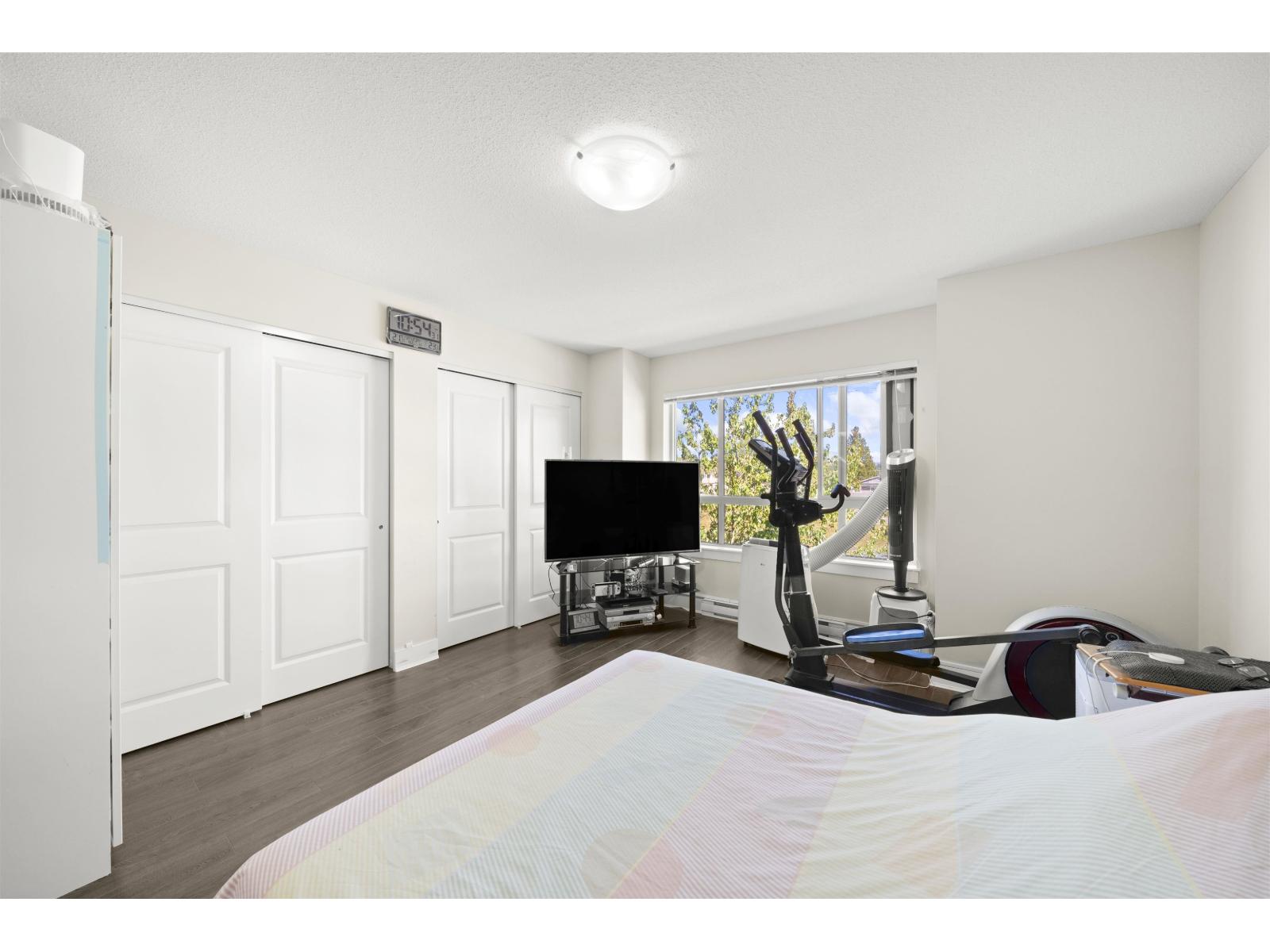 4 19752 55a Avenue Property Photo 21