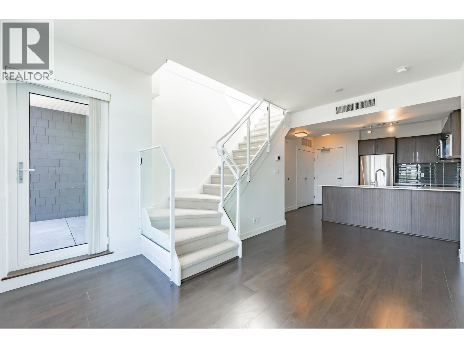 505 10020 DUNOON DRIVE