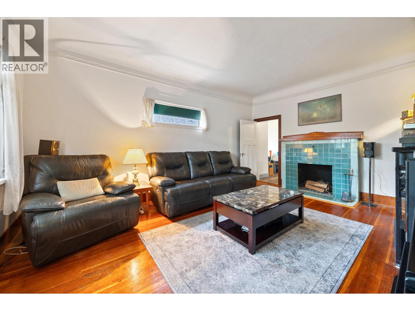 1105 HAMILTON STREET Property Photo 1