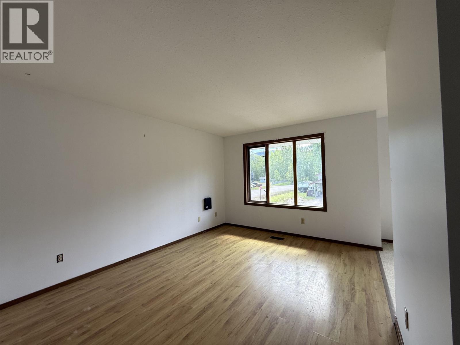 3512 Second Avenue Property Photo 2