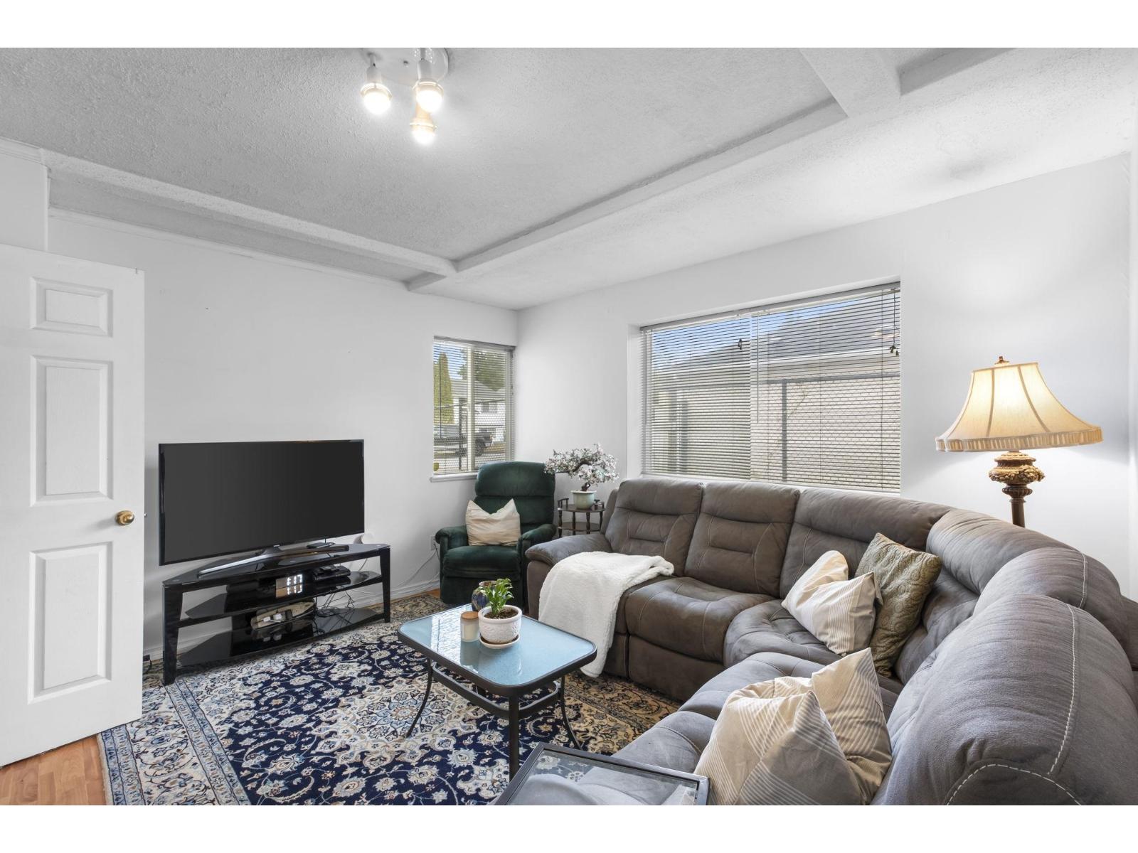 7566 Dunsmuir Street Property Photo 16