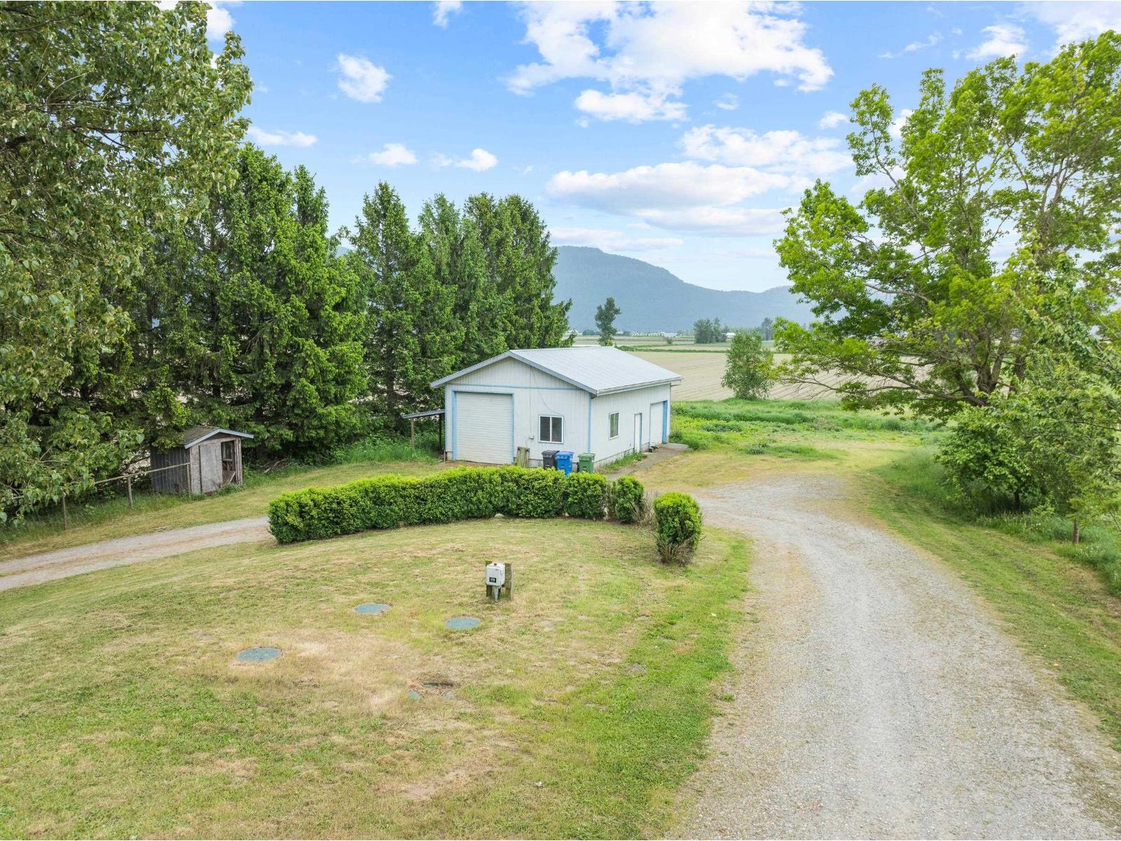 38604 No 5 Road Property Photo 2