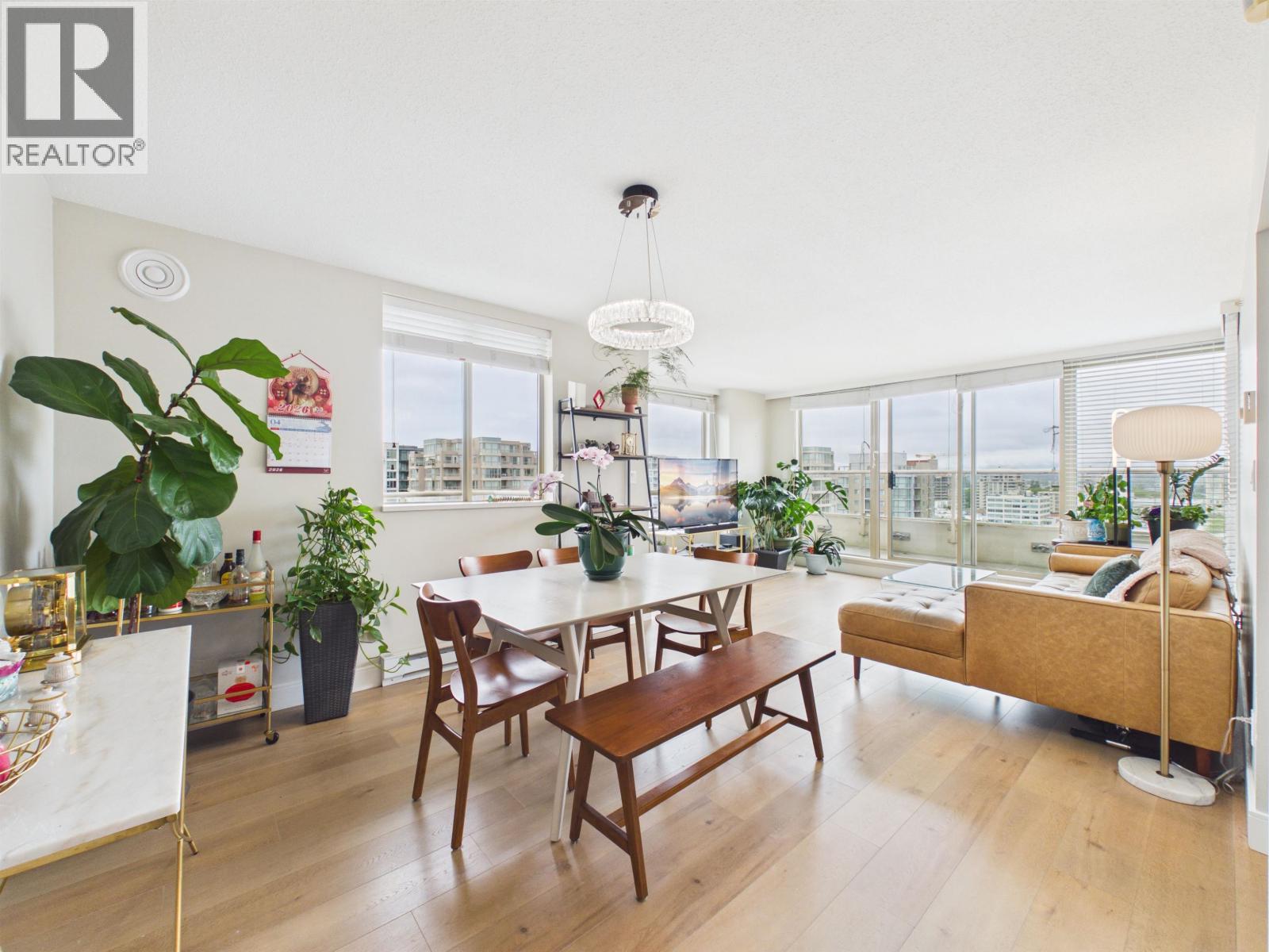 1602 8238 Saba Road Property Photo 6