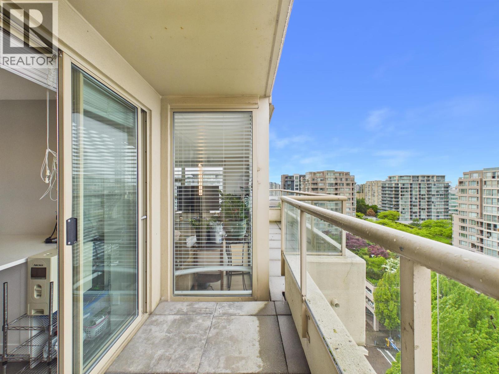 1602 8238 Saba Road Property Photo 29