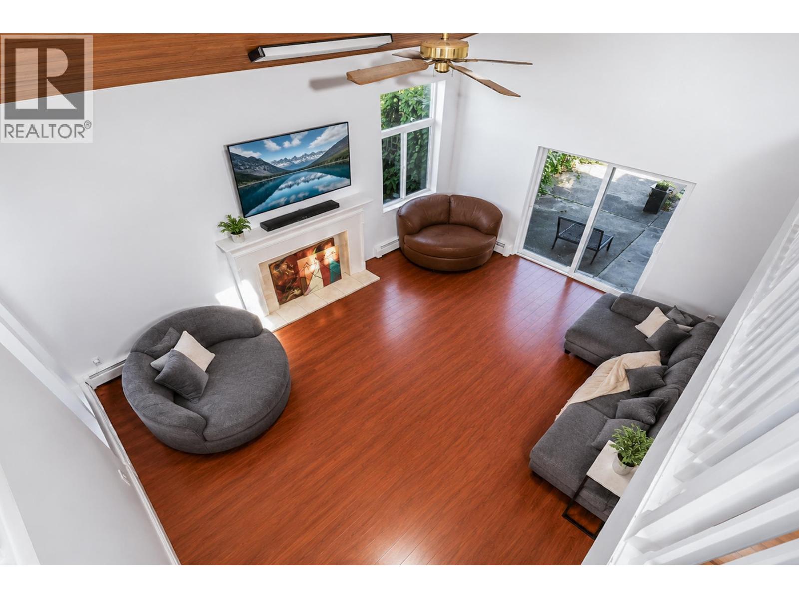 7868 Elwell Street Property Photo 10