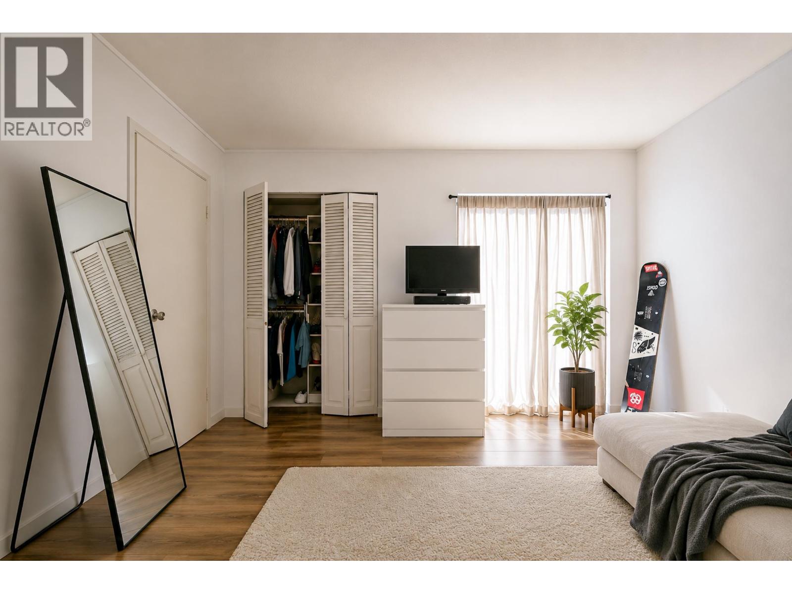 7868 Elwell Street Property Photo 11