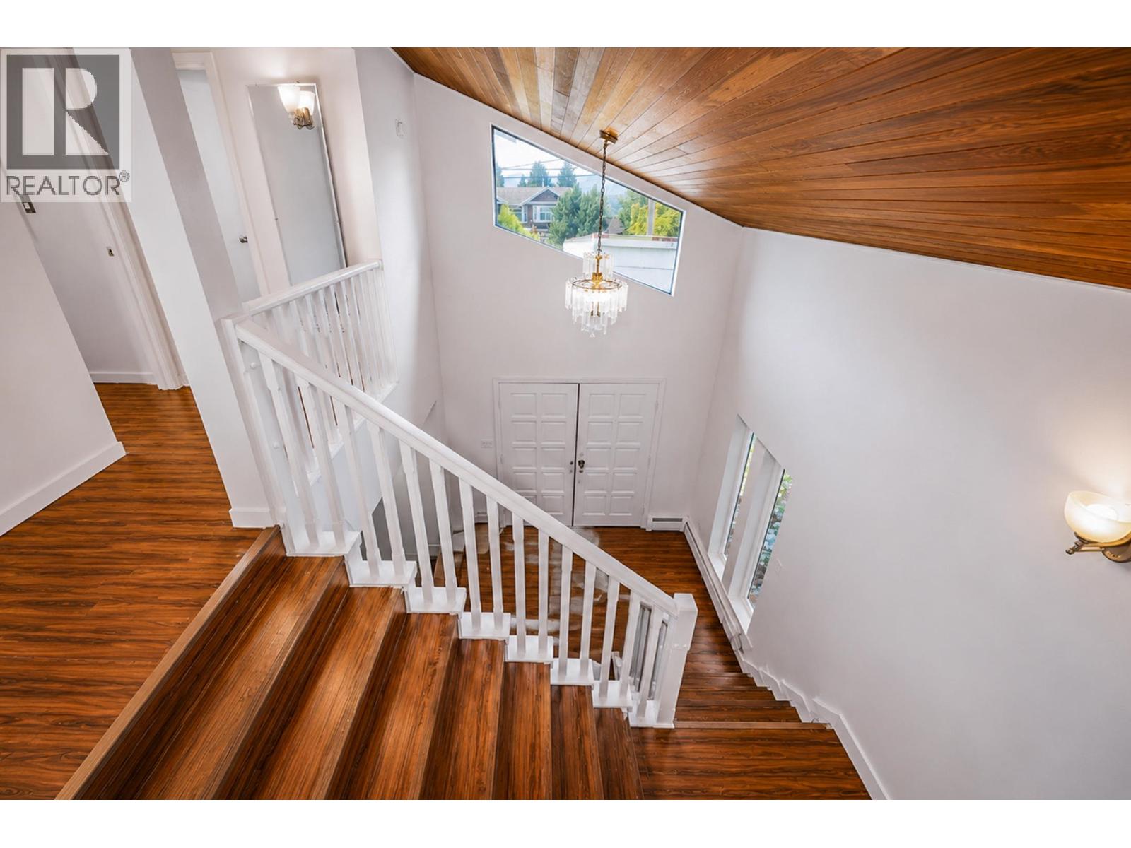 7868 Elwell Street Property Photo 22