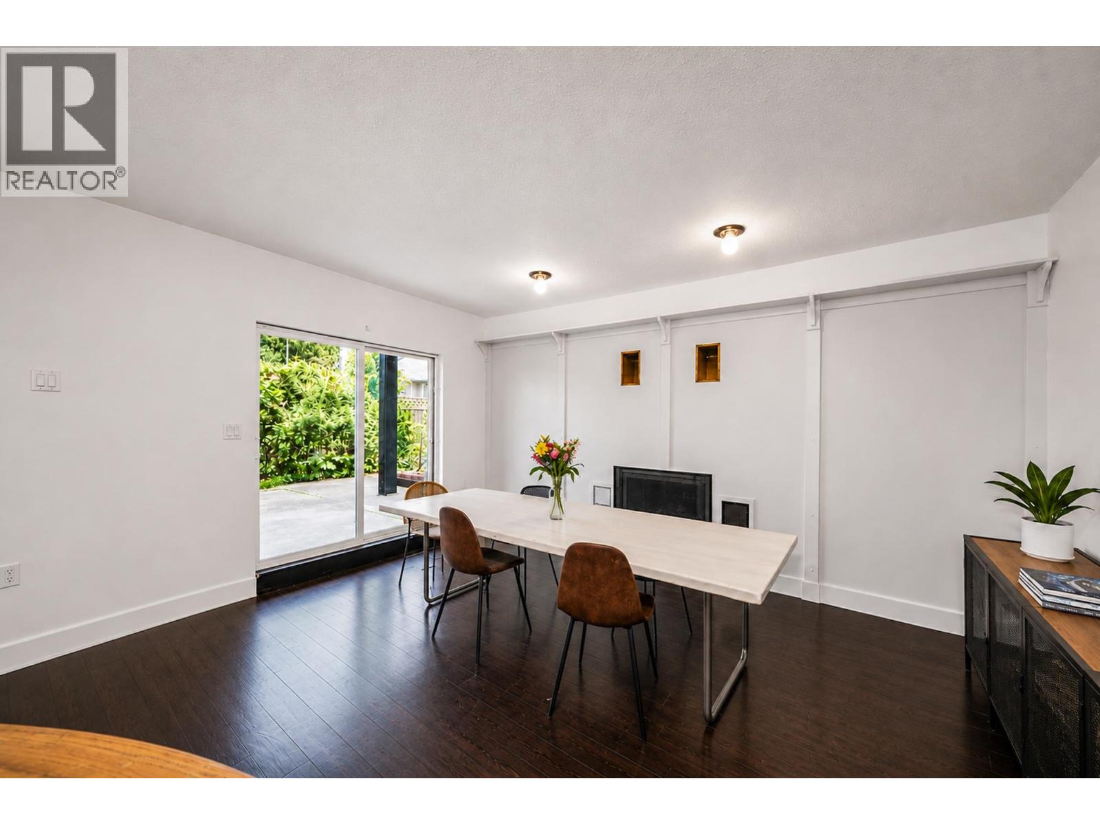 7868 Elwell Street Property Photo 28