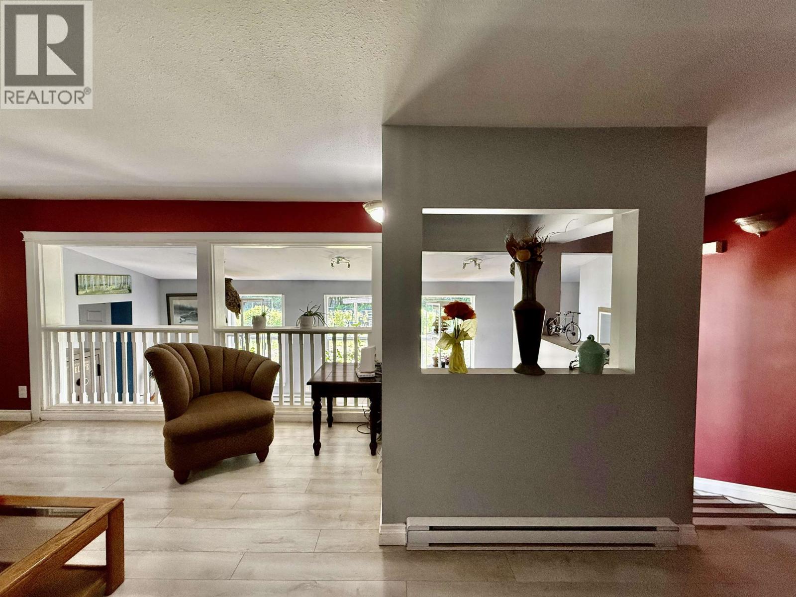 3679 Krumm Avenue Property Photo 11