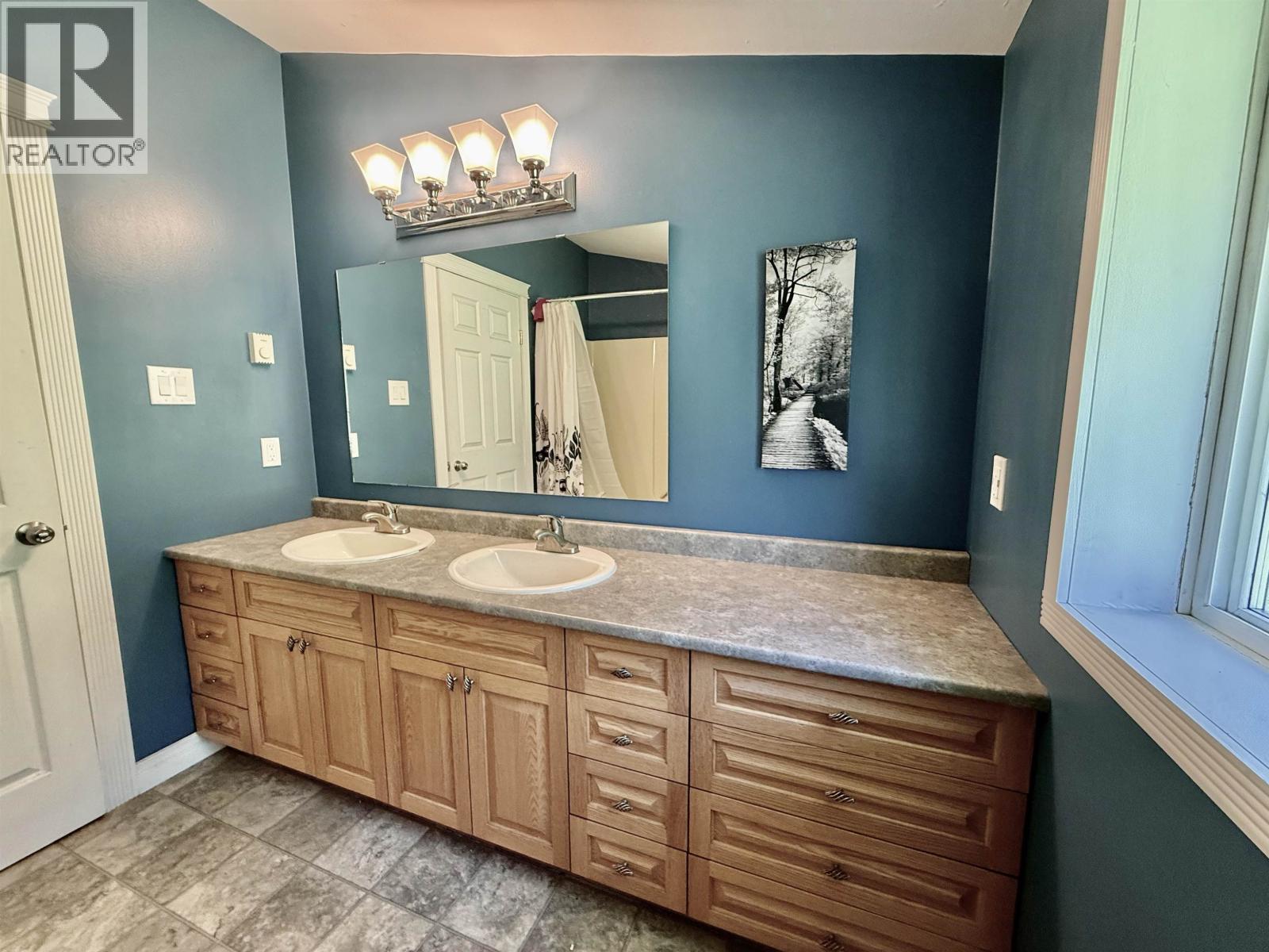 3679 Krumm Avenue Property Photo 17