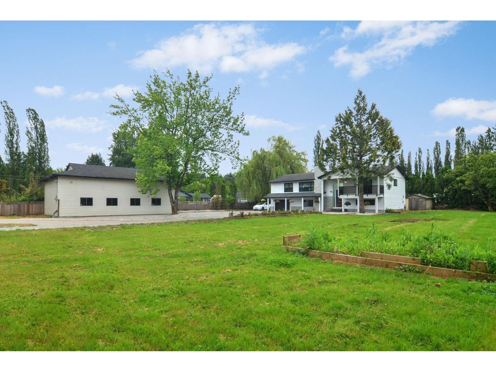 23222 56 Avenue Property Photo 10