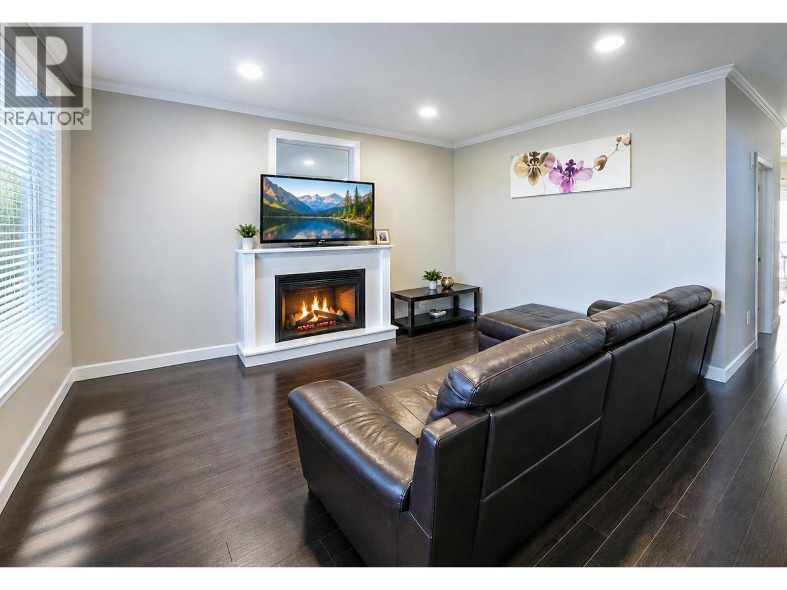 4675 Buxton Court Property Photo 2