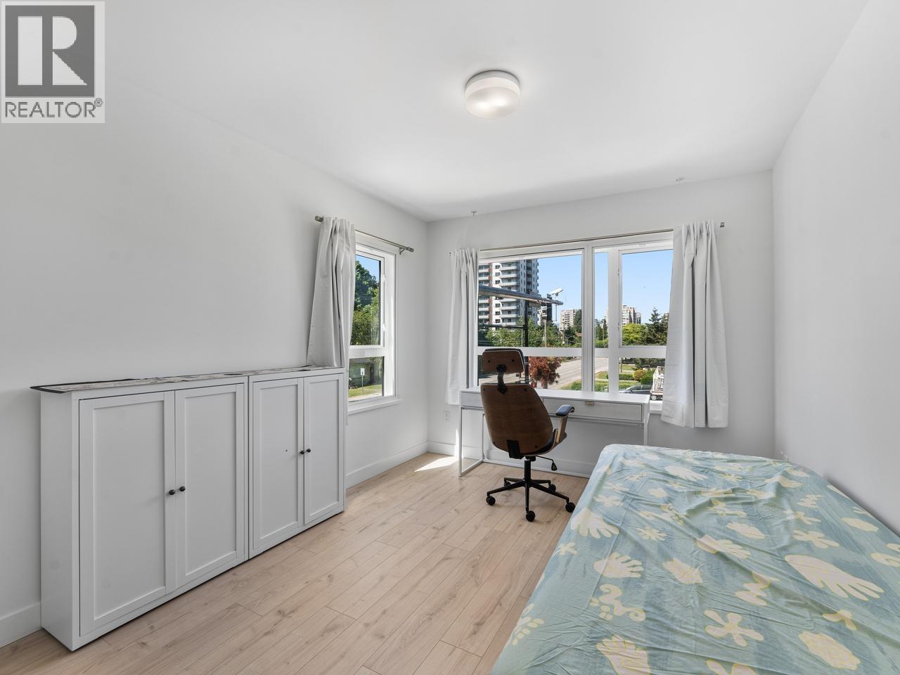 1 8428 Park Road Property Photo 11