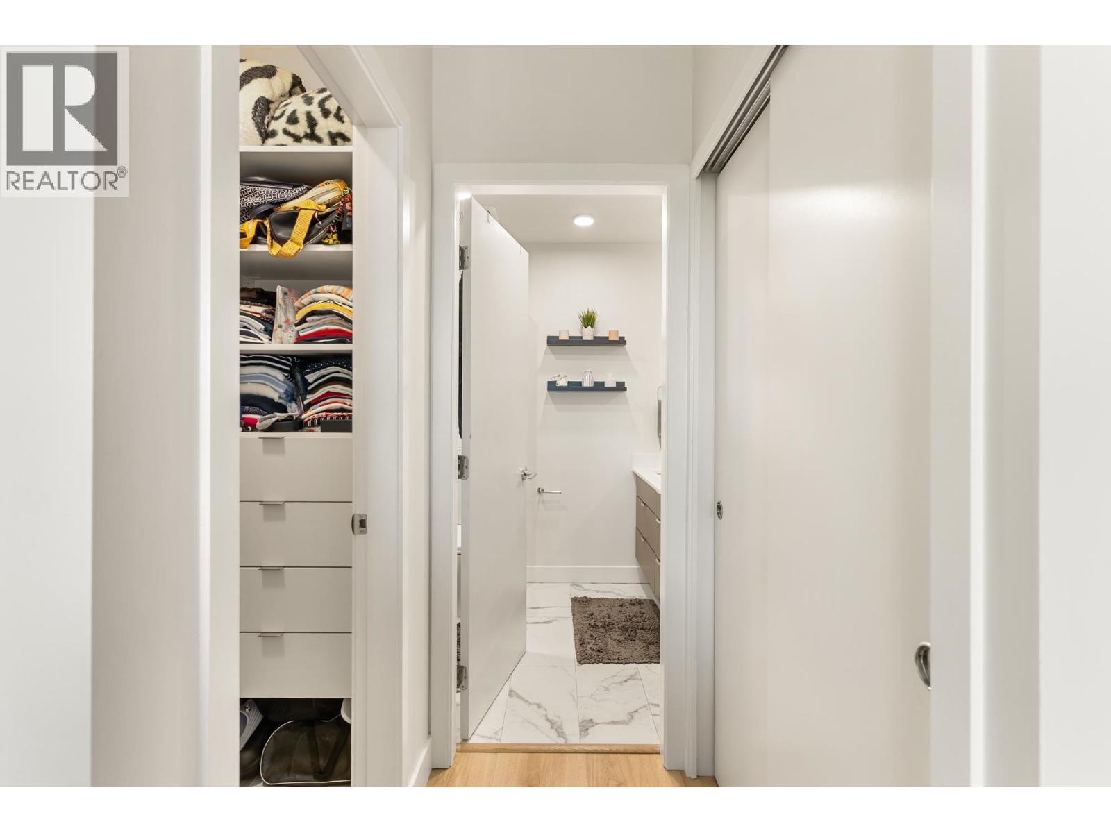 204 1892 Starling Drive Property Photo 16