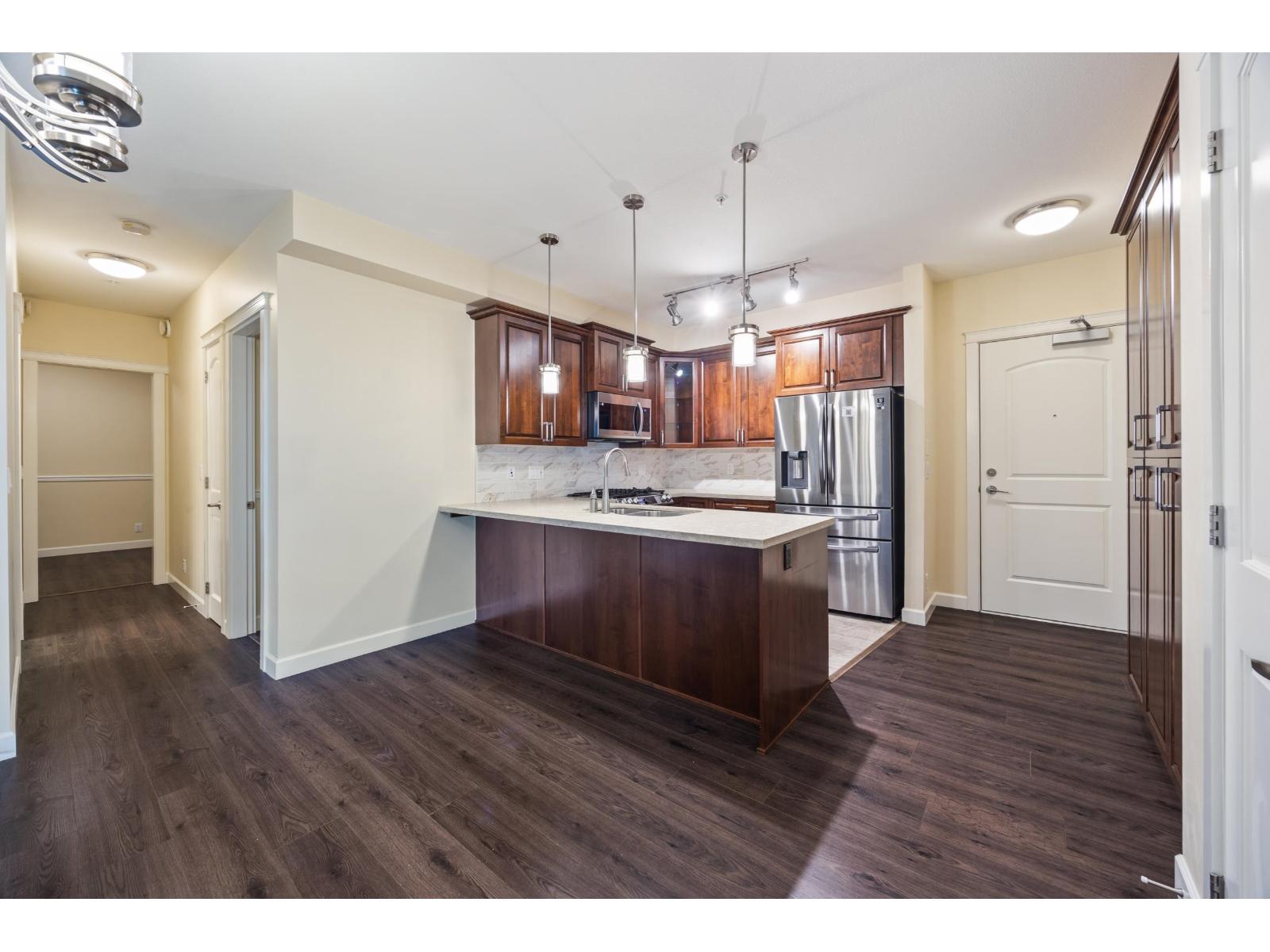 408 20376 86 Avenue Property Photo 13