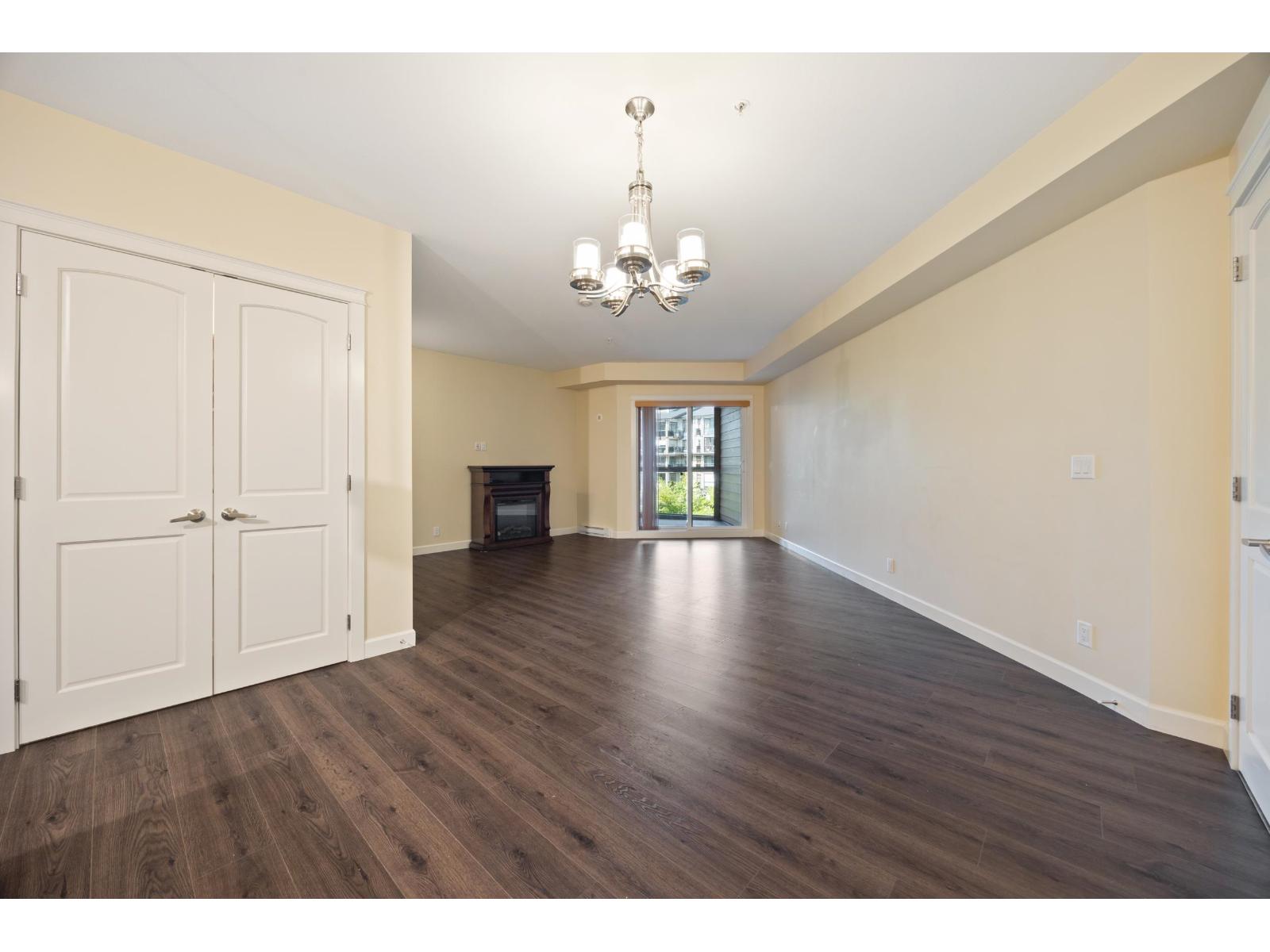 408 20376 86 Avenue Property Photo 15