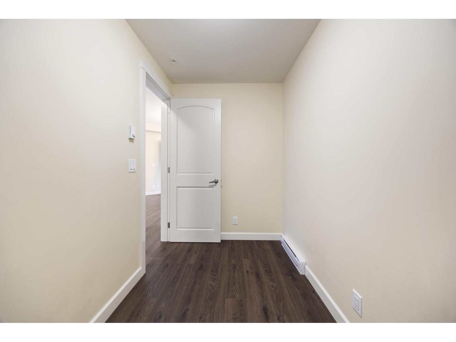 408 20376 86 Avenue Property Photo 24