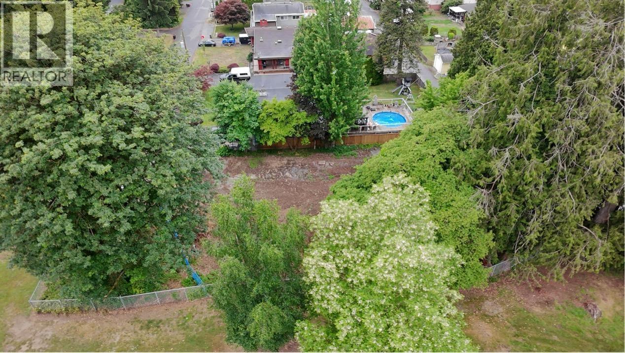 20777 Lorne Avenue Property Photo 11