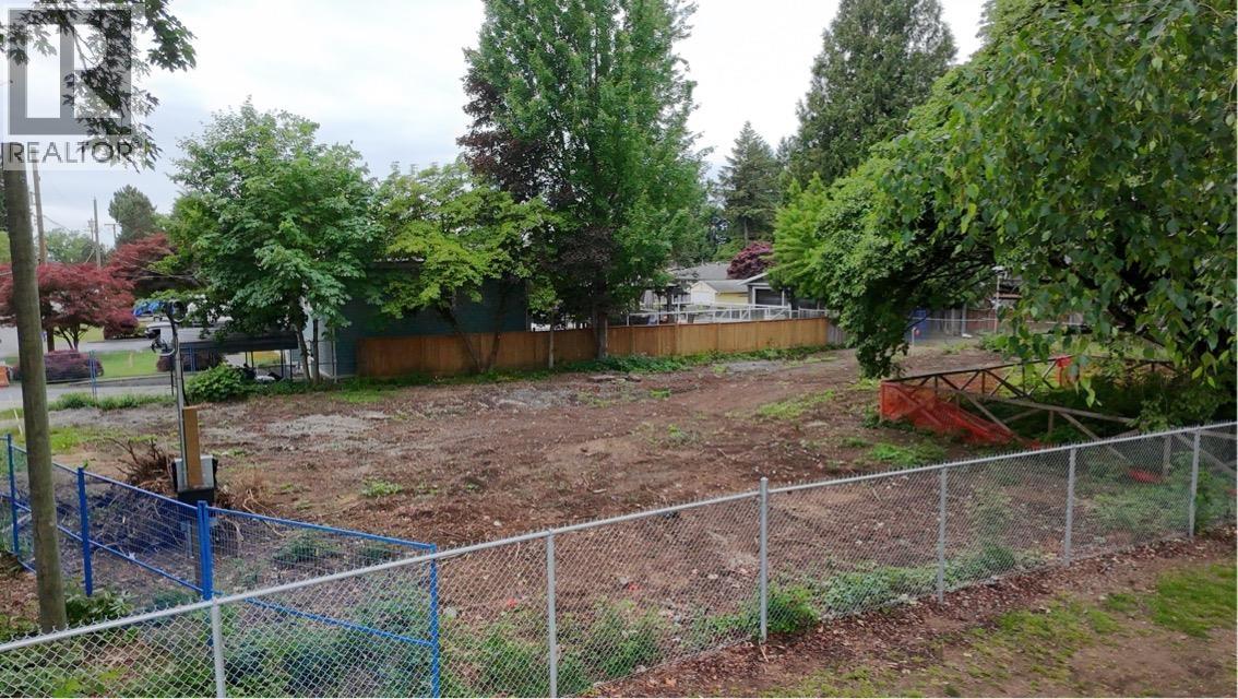 20777 Lorne Avenue Property Photo 12