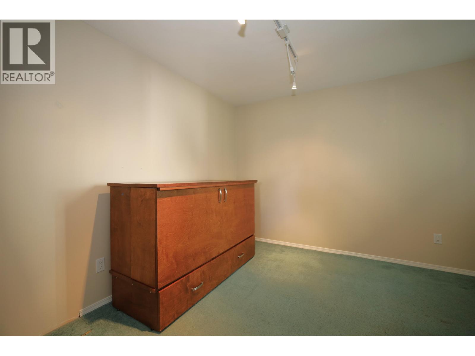 21 5610 Trail Avenue Property Photo 14