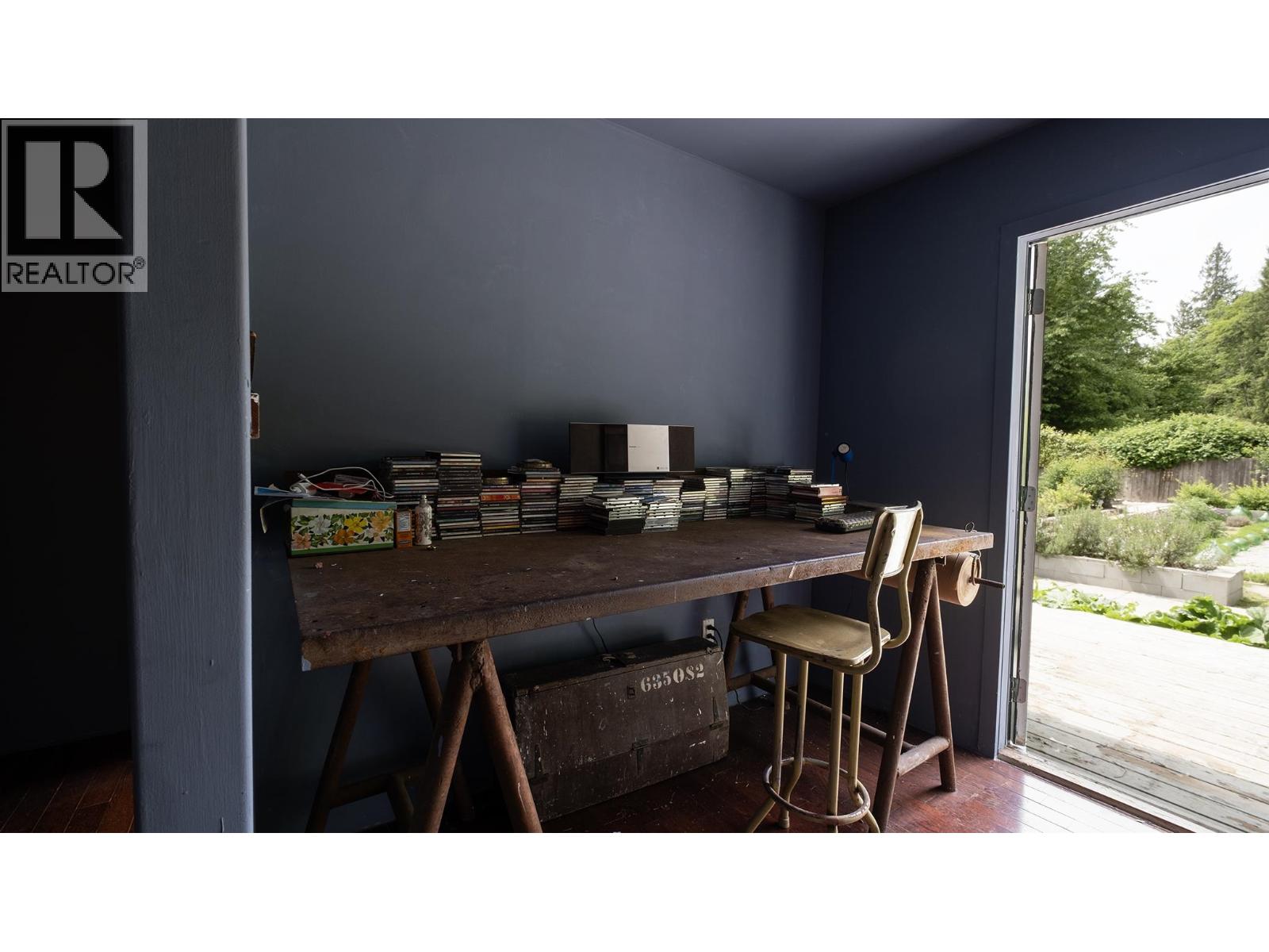 577 Pratt Road Property Photo 14