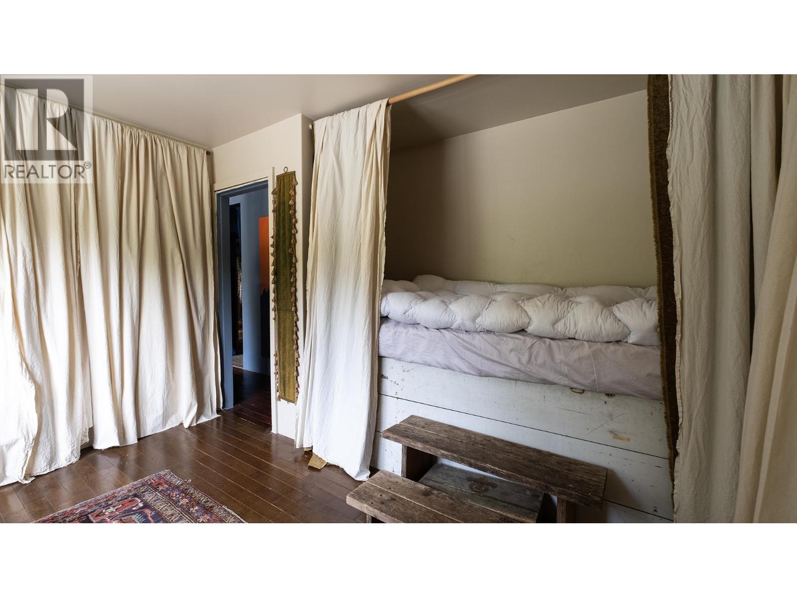 577 Pratt Road Property Photo 17