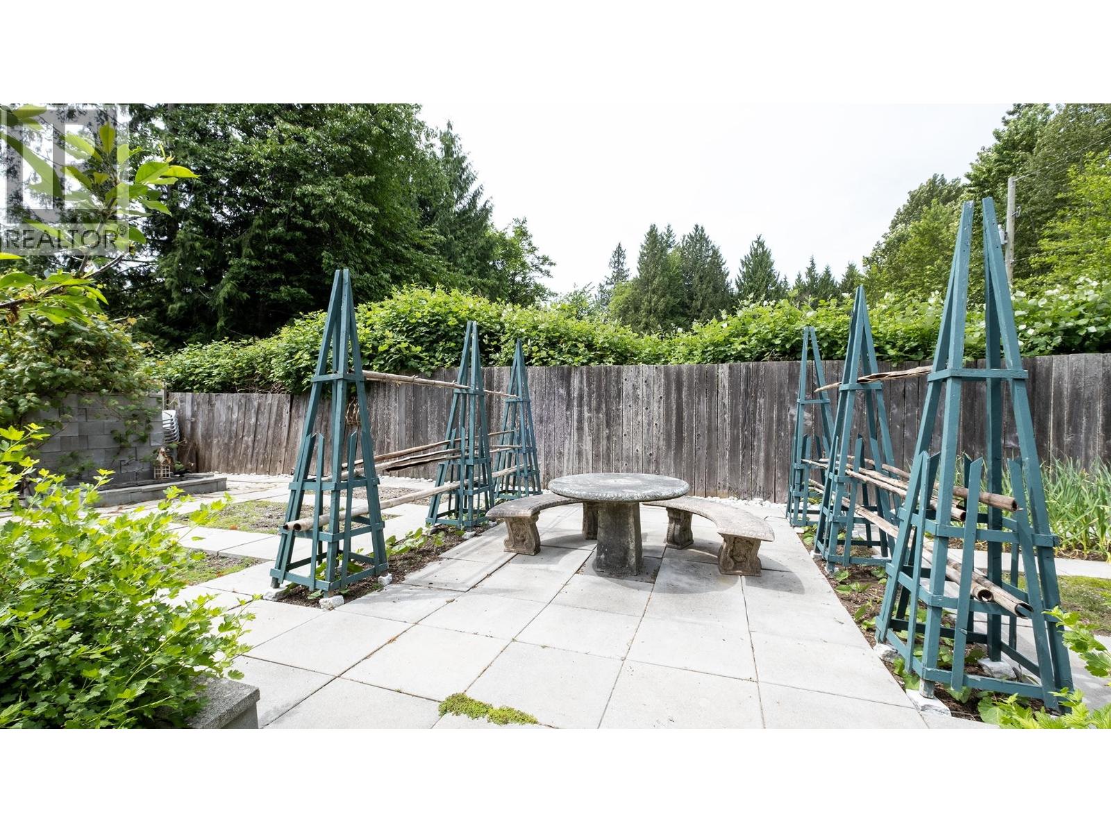 577 Pratt Road Property Photo 32