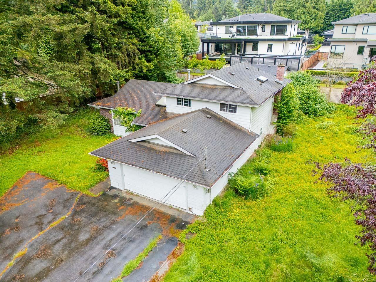 14338 32 Avenue Property Photo 5