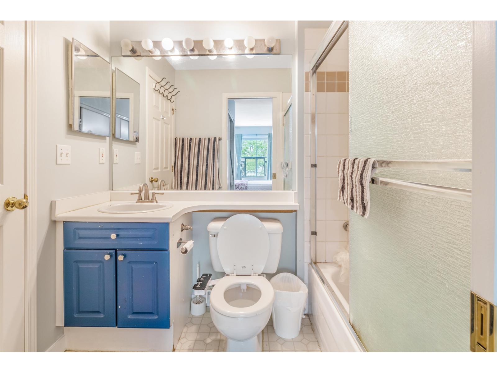 38 13706 74 Avenue Property Photo 14