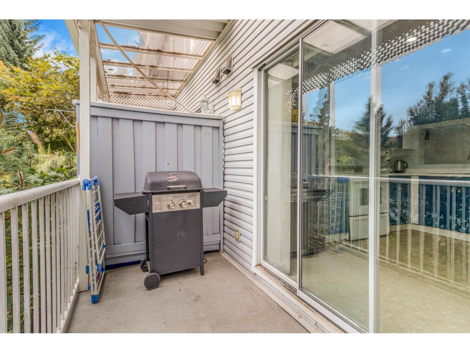 38 13706 74 Avenue Property Photo 21
