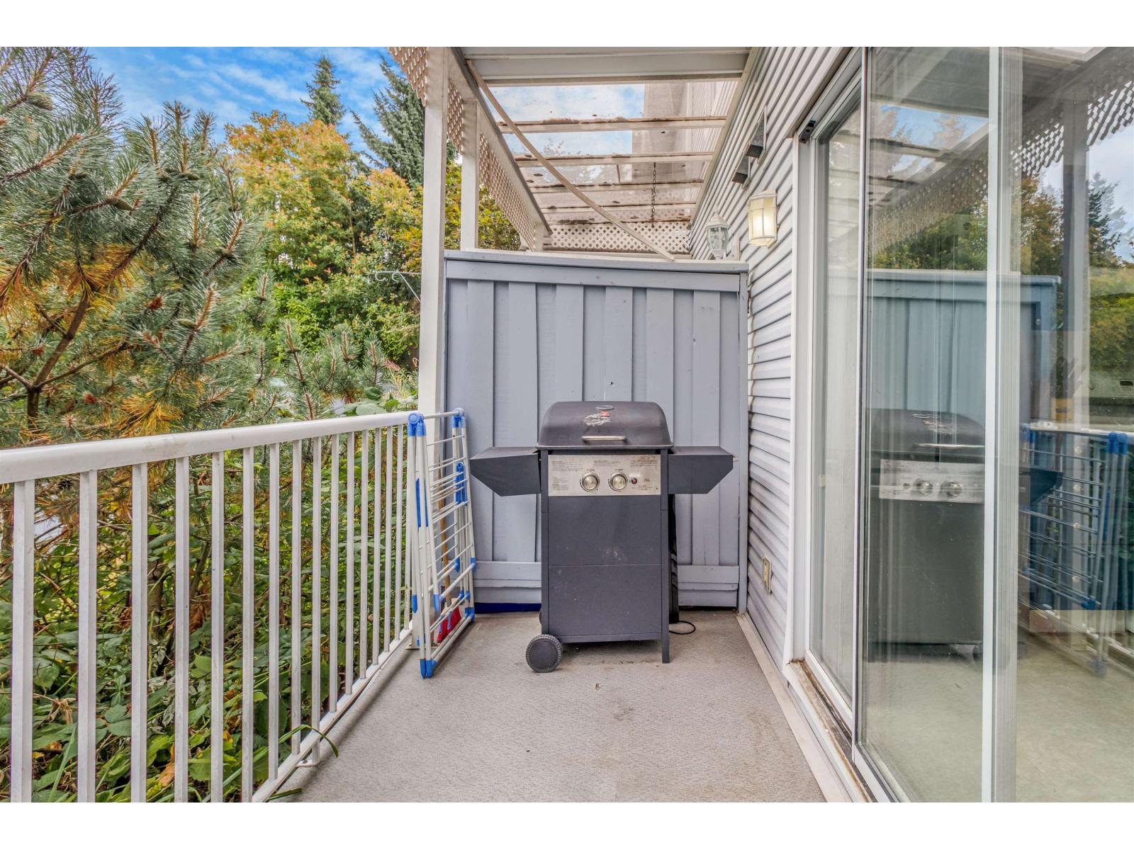 38 13706 74 Avenue Property Photo 22