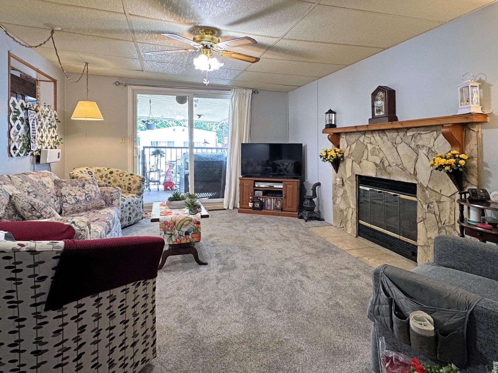48 13507 81 Avenue Property Photo 11