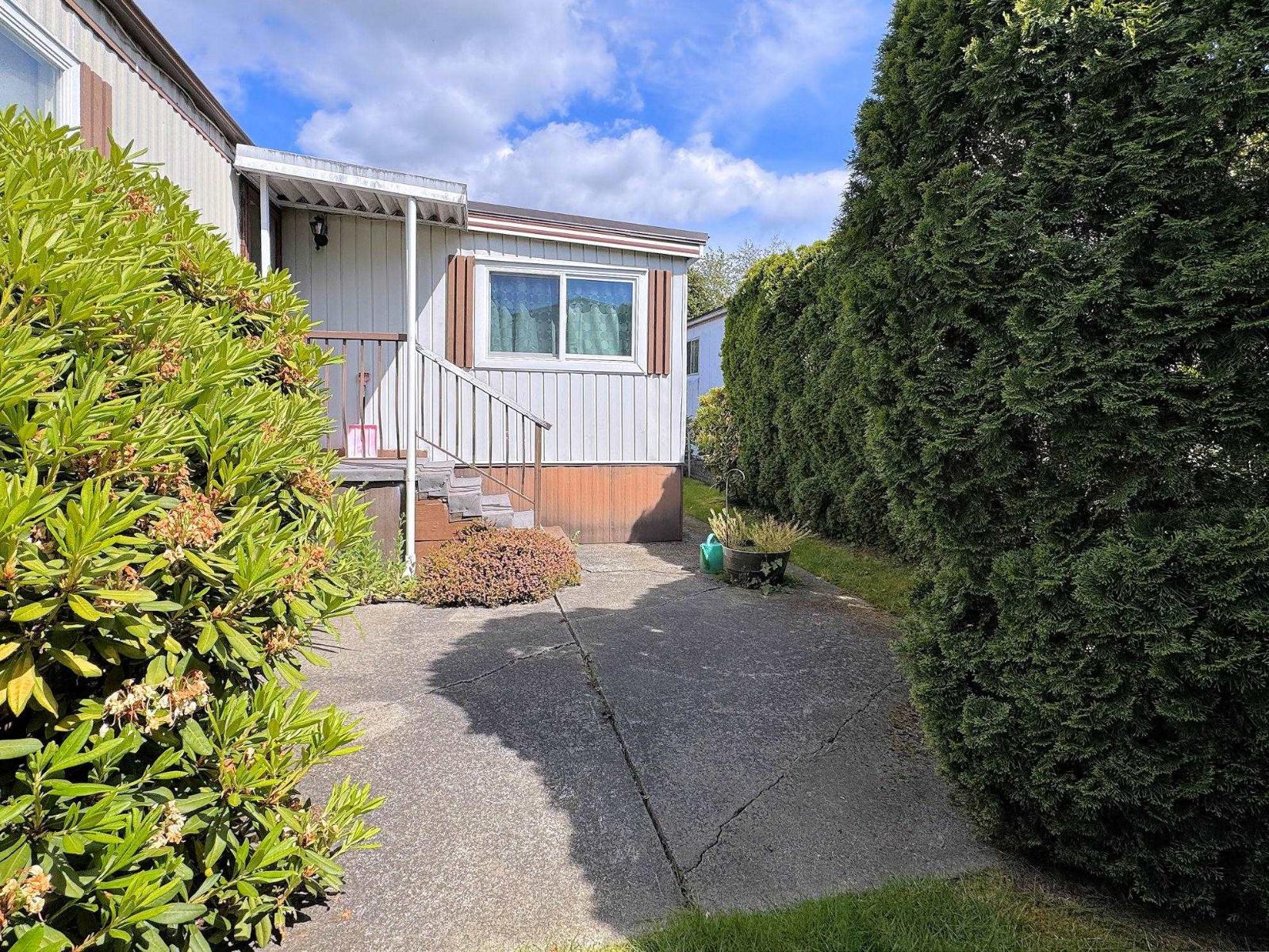 48 13507 81 Avenue Property Photo 18