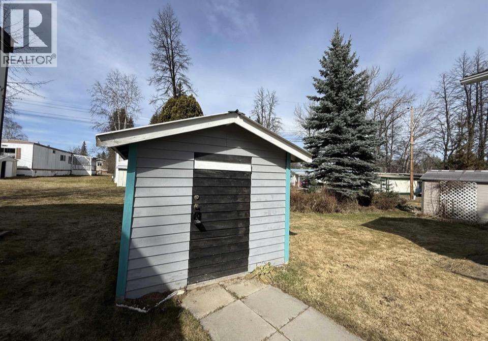 29 654 North Fraser Drive Property Photo 6