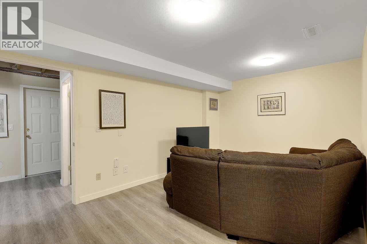 208 1140 Castle Crescent Property Photo 30