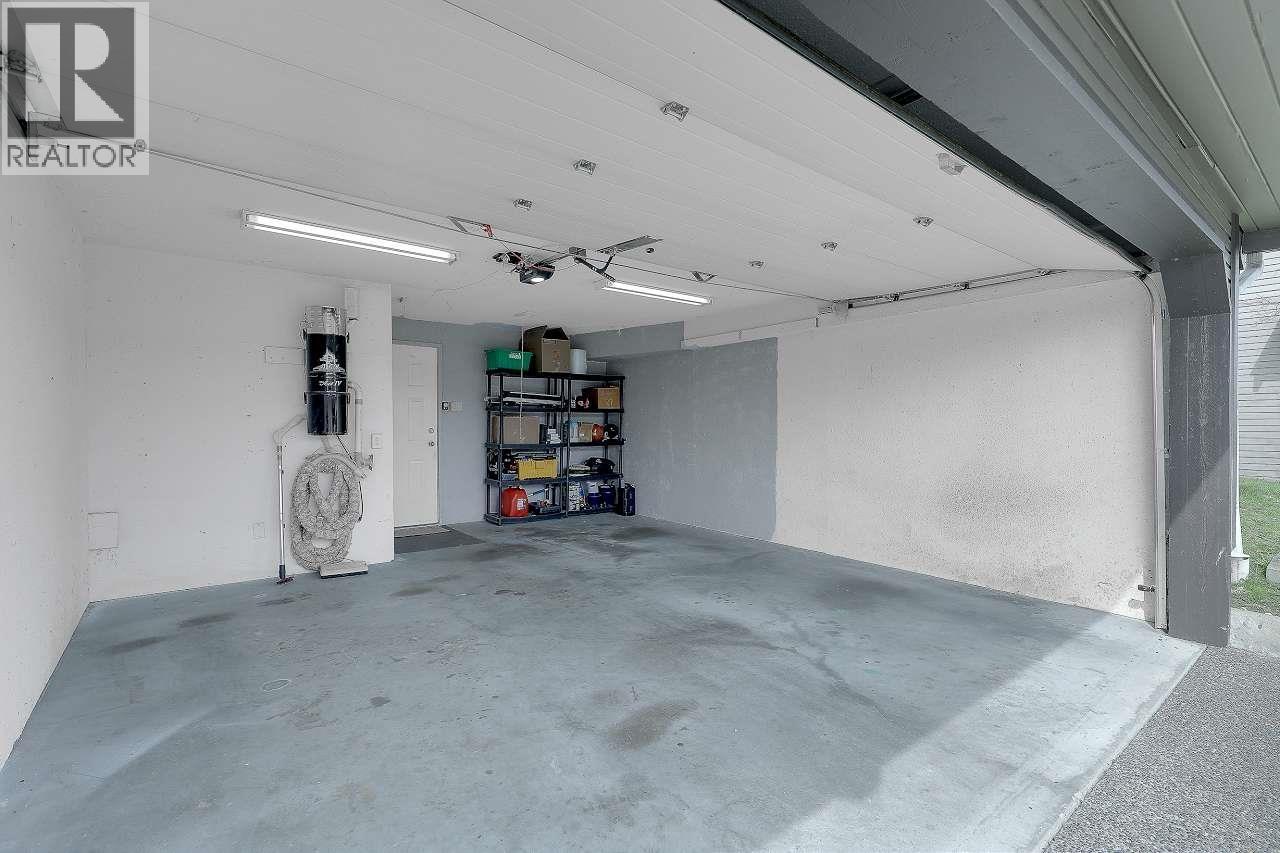 208 1140 Castle Crescent Property Photo 34