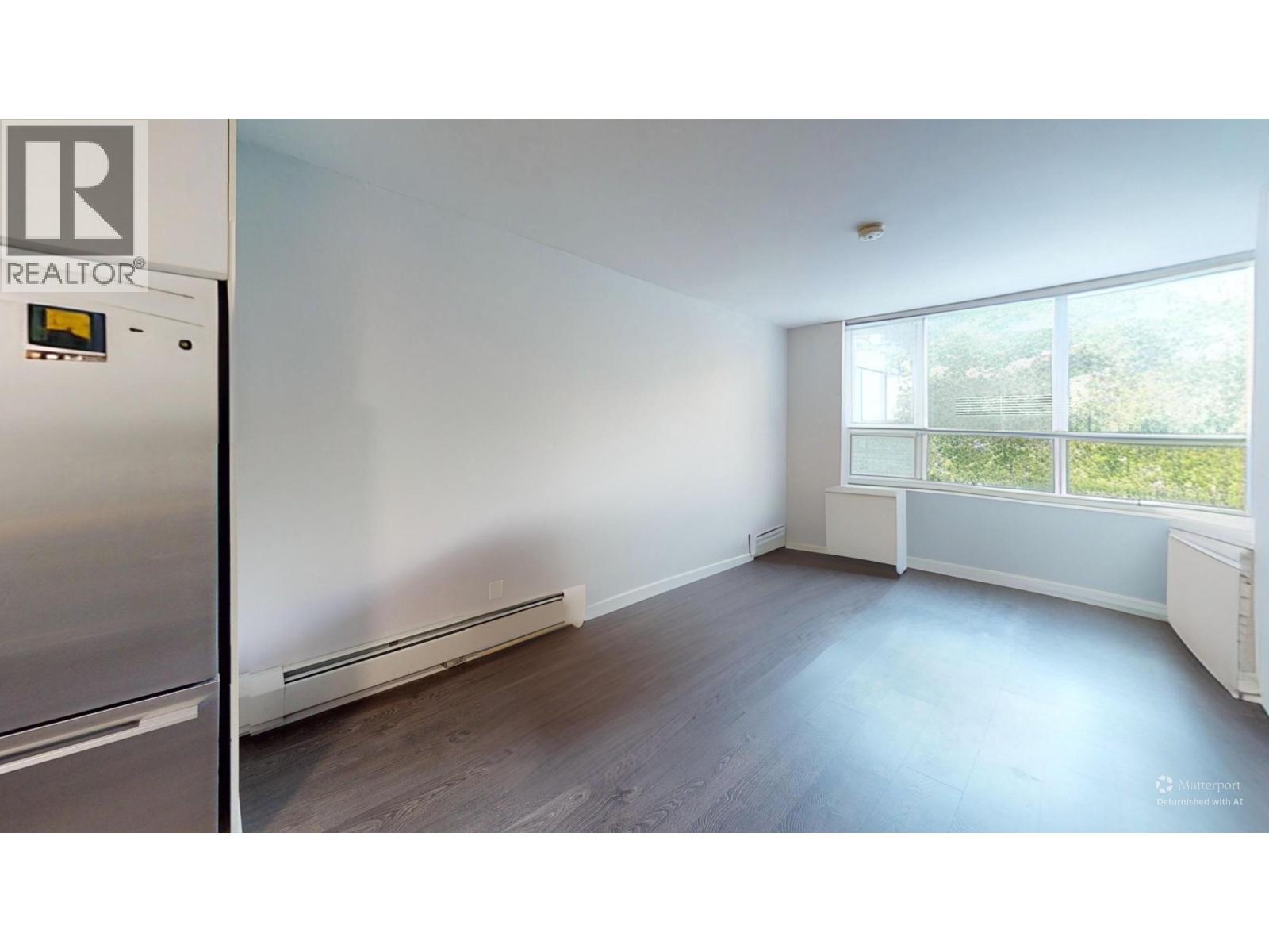 201 231 E Pender Street Property Photo 15