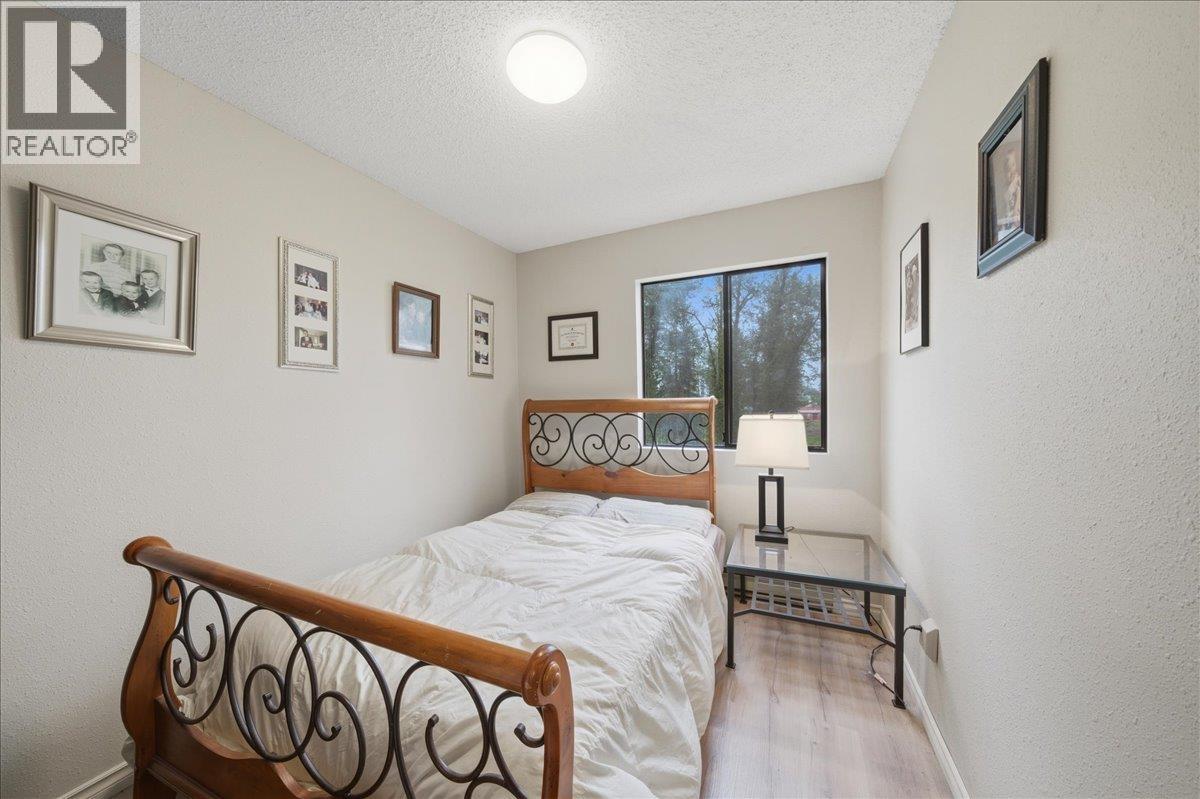 24 11900 228 Street Property Photo 17