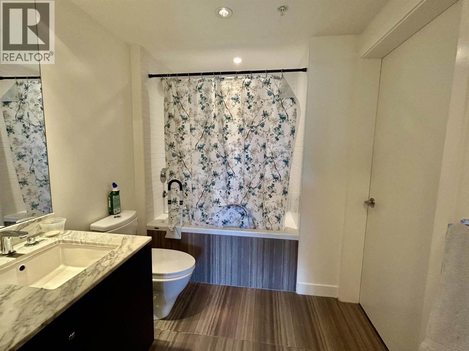 706 6180 Cooney Road Property Photo 14