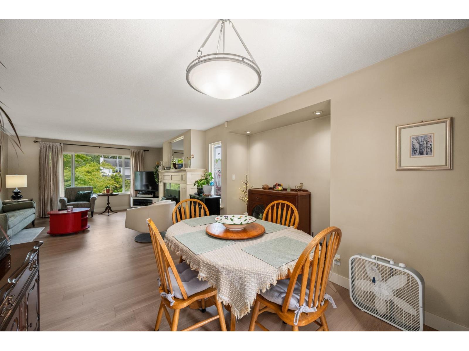 5910 135 Street Property Photo 7